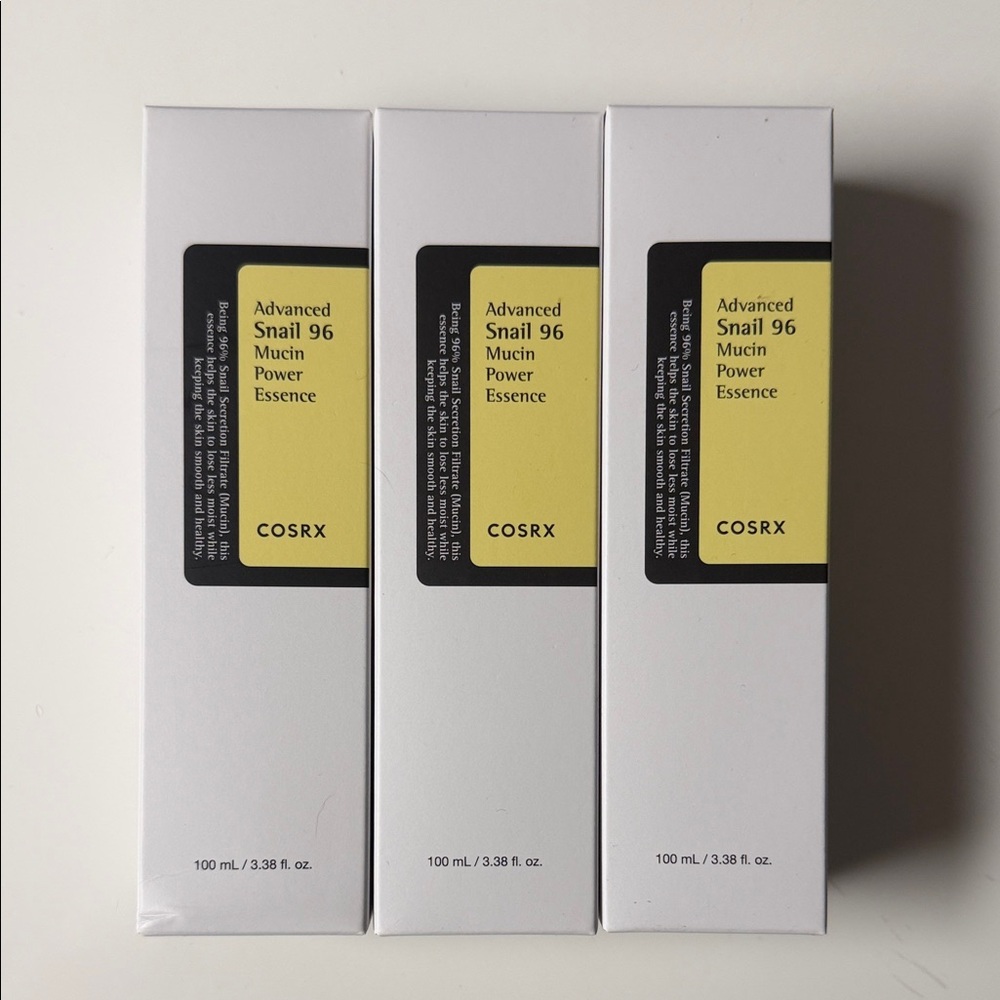 COSRX Advanced Snail 96 Mucin Power Essence - White and Yellow